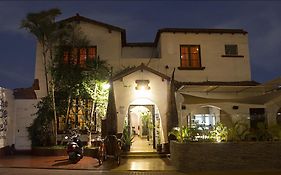 The House Project Backpackers